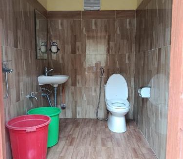 Kon Tum Cabin | A Vũ Homestay & Coffee
