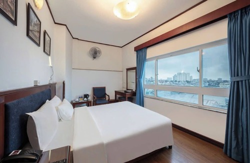 Bui Thi Xuan Hotel | A25 Hotel - 221 Bach Mai