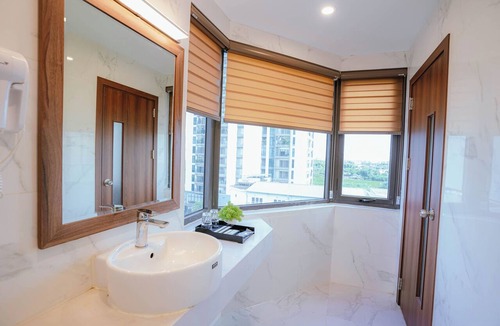 My Đinh Hotel | A89 Rosarian Hotel