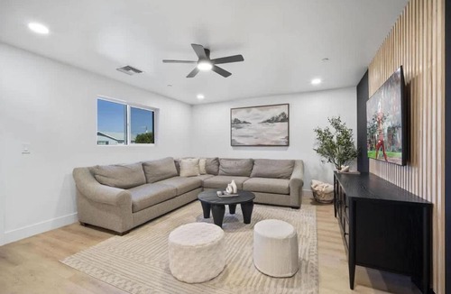 Pointe Scottsdale House | Aether - Sparkling Pool & Games - Mins to Old Town