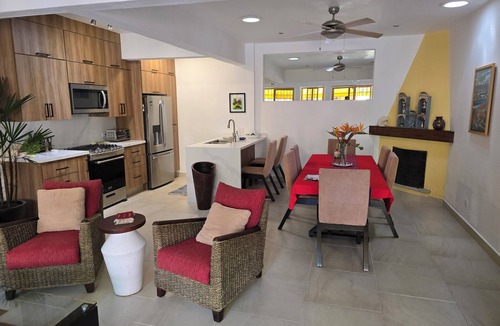 Ajijic House | Ajijic Lakeside: Location, Views, Charm, and Quiet: Case Felicidad Has It All