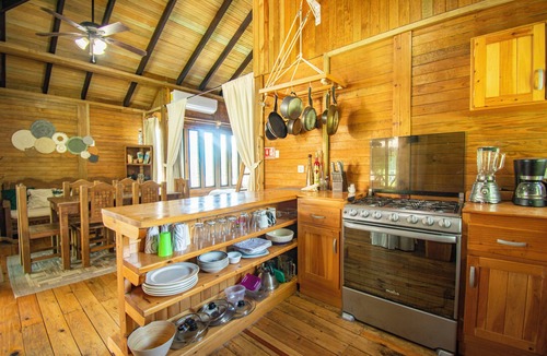 La Veleta Hotel | Alicat Villas