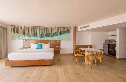 Club Deportivo Resort | Amares Acapulco