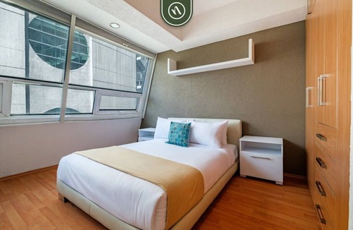 Anahuac Apartment | Amazing 2 BR Condo - City Skyline View - Pool