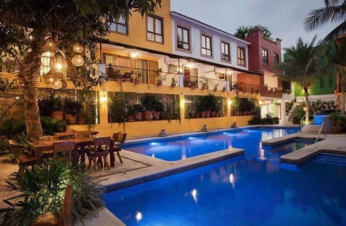 North End Apartment | Amazing 2BR Master Suite in the Best Location
