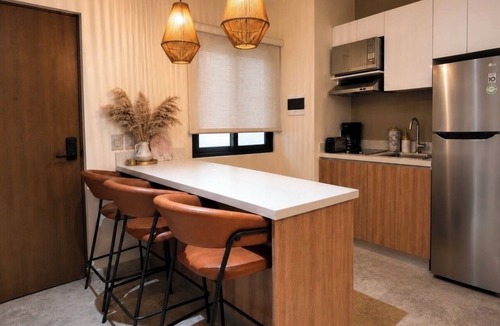 Zazil-ha Condo | Amazing Location Walk to Coco Beach & 5th Ave Rooftop Pool
