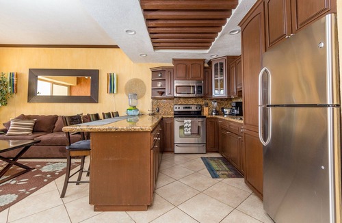 Puerto Penasco Condo | Amazing Luxury 1 Bedroom Condo with Penthouse Views! Beachfront.