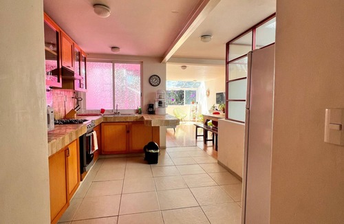 Del Carmen Apartment | Amber Loft