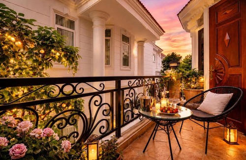 Thu Thiem Hotel | Amory Villa Thao Dien