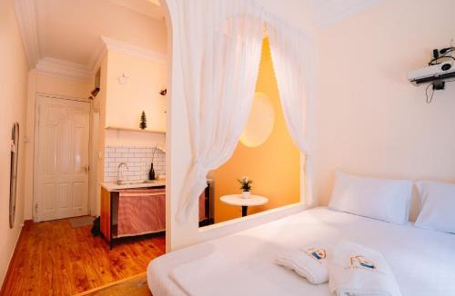 Thuy Khue House | An Homestay Lakeview Apartment