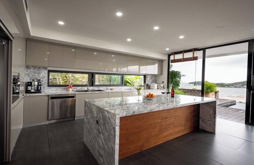 Nha Trang Villa | Anh Nguyen Oceanfront Villas