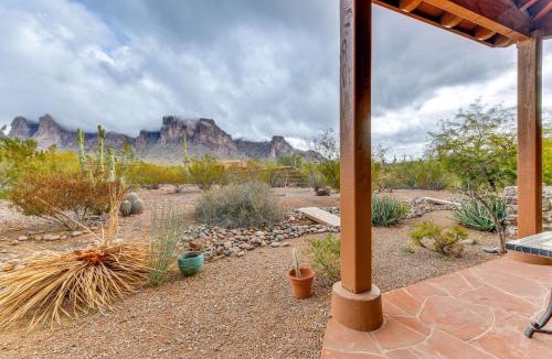 Apache Junction House | Apache Junction Desert Gem with Patio and Views!
