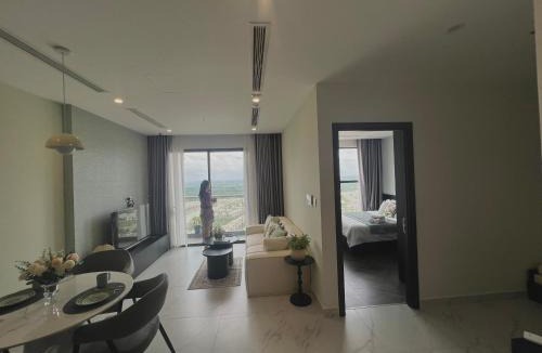 District 9 Apartment | AQHOMES at Vinhomes Grand Park
