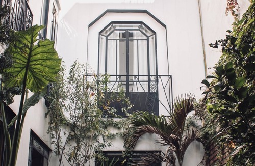 Narvarte Poniente House | Art Oasis in the Heart of Roma