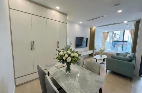 Dong Da Apartment | Asahi Luxstay - Ninety Complex Serviced Apartment 10 minutes Hoan Kiem Lake