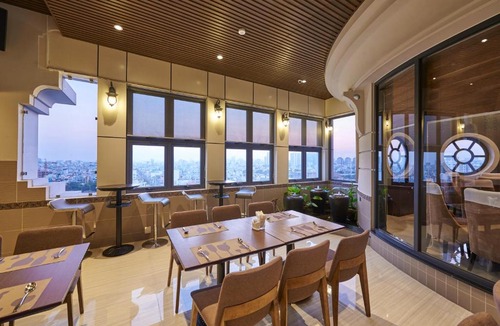 District 10 Hotel | Athena Hotel