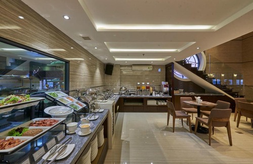 District 10 Hotel | Athena Hotel