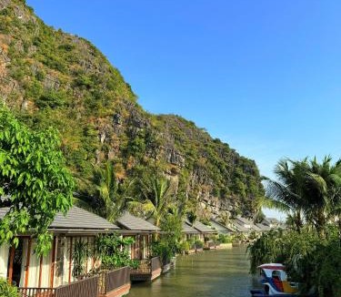Hoa Lu Resort | Athena Premier Resort Ninh Bình