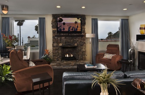 Avalon Hotel | Aurora Hotel