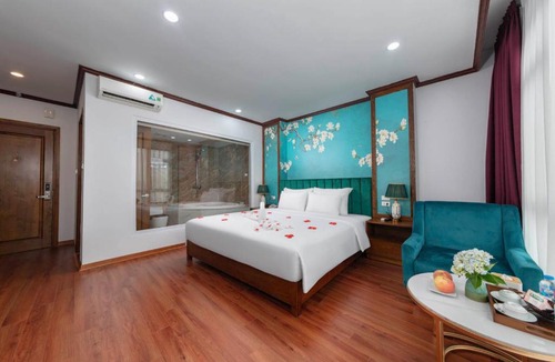 Yen Phu Hotel | Azen Westlake Hanoi Hotel