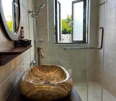 Old Quarter Apartment | Bình Minh Homestay Mũi né