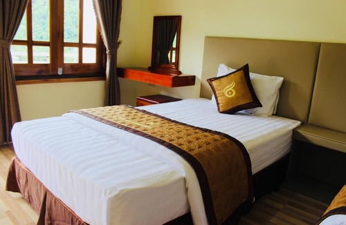 Nam Mau Hotel | Ba Be Legend Hotel