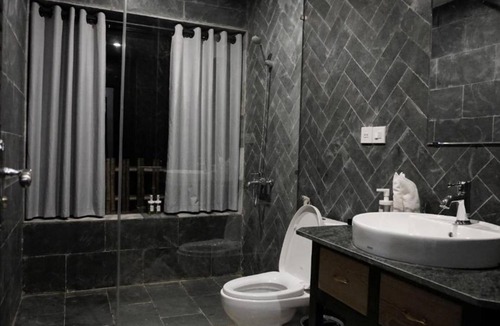 Mai Chau Hotel | Ba Khan Village Resort