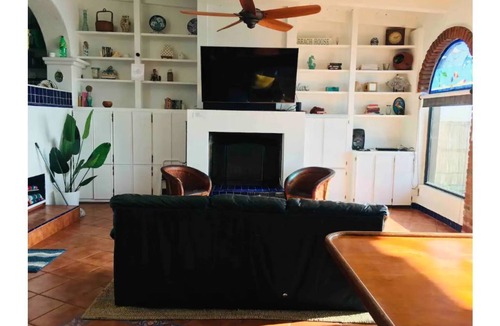 La Joya House | Baja Malibu beach house