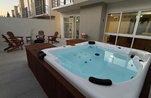 Popotla House | Baja Ocean View 3 BR Panoramic Terrace & Private Jacuzzi 8pp