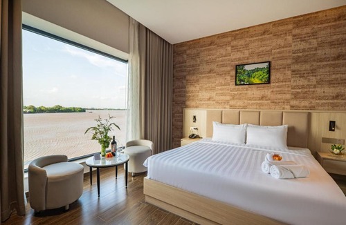 Chau Thanh Hotel | Bamboo Riverside Boutique Hotel