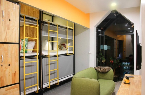 Hang Dao Hostel | Banana Inn Hostel