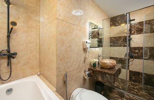 Hoang Mai Hotel | Bao Ngoc Hotel