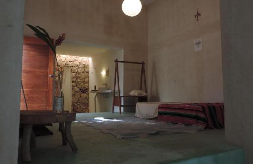Macario Gomez House | barefoot jungle studios