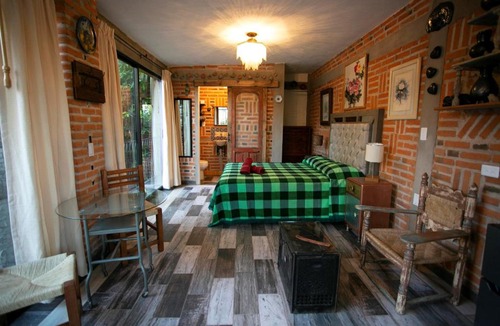 Cholula Apartment | Barro Negro by Majikal B&B