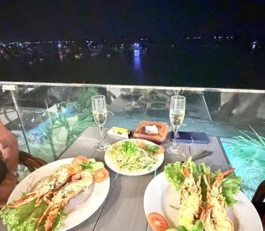 East Ham Tien Beach Resort | Bay View Beach Resort Mũi Né