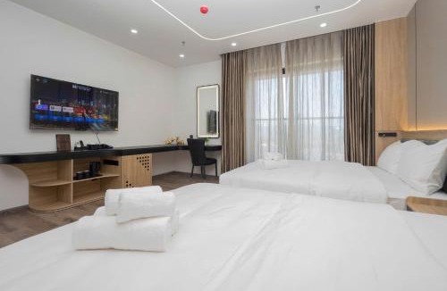 Lang Son Hotel | BBQ Hotel Lạng Sơn with Swimming Pool