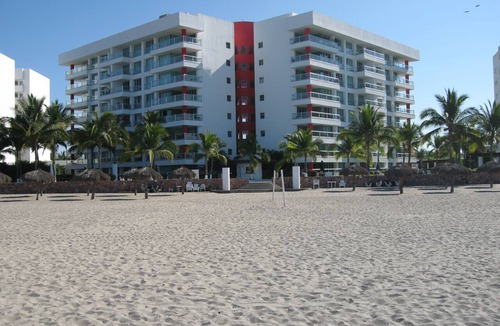 Nuevo Vallarta Condo | BEACH FRONT 3 BEDROOM CONDO NUEVO VALLARTA NEXT TO VIDANTA 4 GOLF COURSES NEARBY