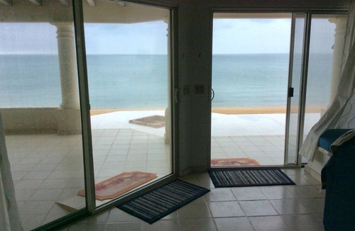 Las Conchas House | Beach front in Rocky Point