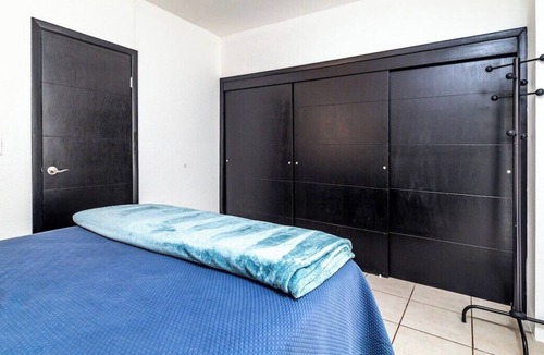 La Joya Condo | Beach Vibes*Pool*Sleeps 4*Wi-Fi