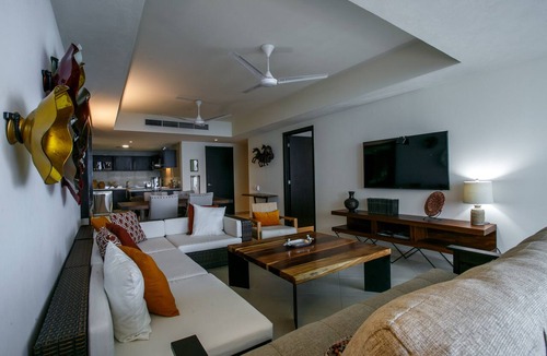 South Hotel Zone Condo | Beachfront 1BR | 5 Pools + Gym + Balcony Views