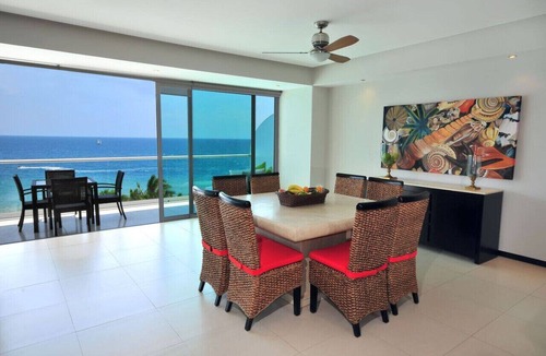 North Hotel Zone Apartment | Beachfront condo amazing views Peninsula PV