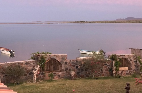 Ejido San Lucas House | BEACHFRONT Luxury Hacienda 5 bedroom sleeps 10 includes daily cleaning