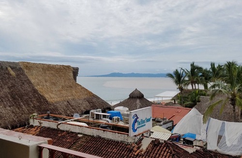 Emiliano Zapata Condo | Beachfront, Oceanview, walking distance to Malecon 2 bdrm/2 bath unit for rent