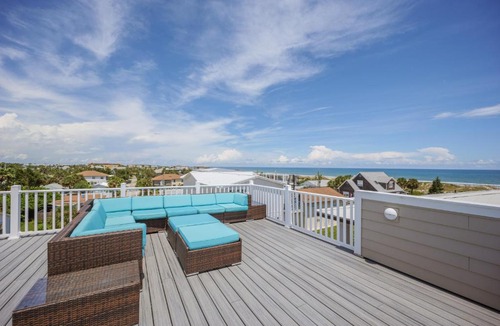 St. Augustine Beach House | Beachside Bliss