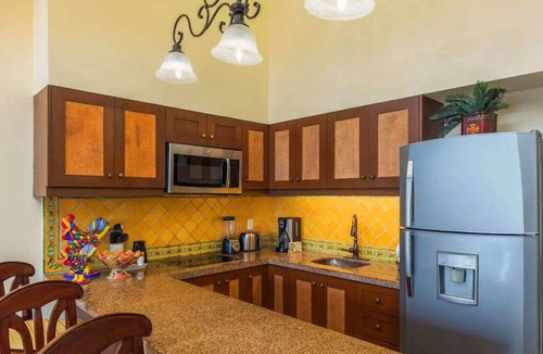 Cabo San Lucas Apartment | Beautiful 1BR Suite at Cabo San Lucas
