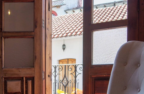 Taxco Apartment | Beautiful 2-bedroom colonial home in the heart of Taxco