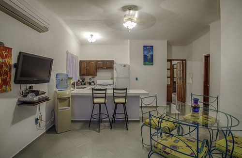 Bucerias Condo | Beautiful Beach Bungalows in Mexican hideaway In the sun sleep 4