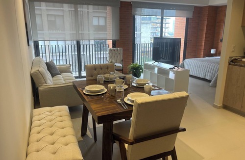 Providencia Apartment | Beautiful loft in amazing Guadalajara with AC, WiFi, fitness room, and workspace