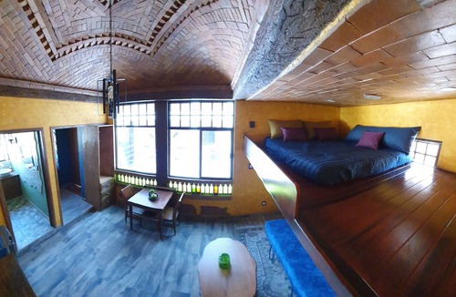 Zona Centro House | Beautiful room to feel Guanajuato's magic in and out!