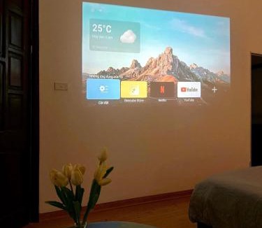 Ngoc Khanh Hotel | Bee's House